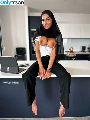 Aaliyah Yasin / _thatbritishcouple / aaliyah.yasin / thatbritishg1rl nude photo #0692