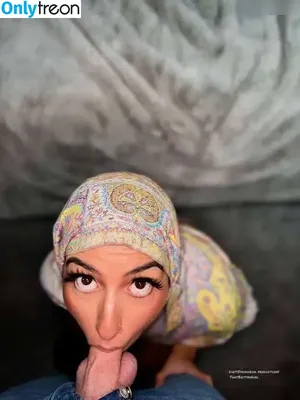 Aaliyah Yasin / aaliyah.yasin / aaliyahyasin.official / thatbritishg1rl фото голая #0732