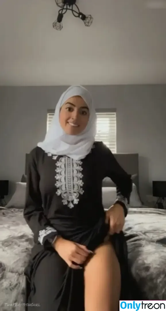 Aaliyah Yasin nude photo #0707 (_thatbritishcouple / aaliyah.yasin / thatbritishg1rl)