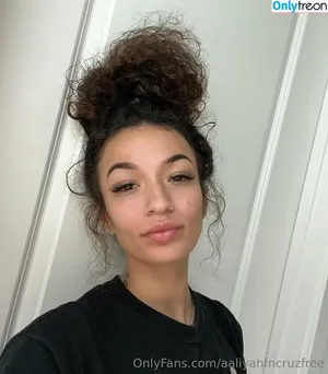 aaliyahfncruzfree / aaliyahfuckingcruz nude photo #0034