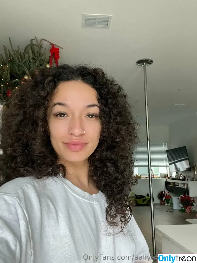 aaliyahfncruzfree nude photo #0016 (aaliyahfuckingcruz)