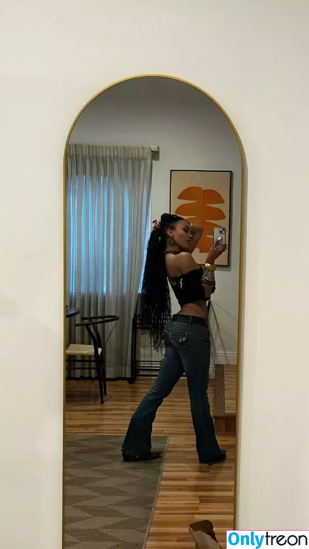 Aaliyeezy nude photo #0360 (theallierae)