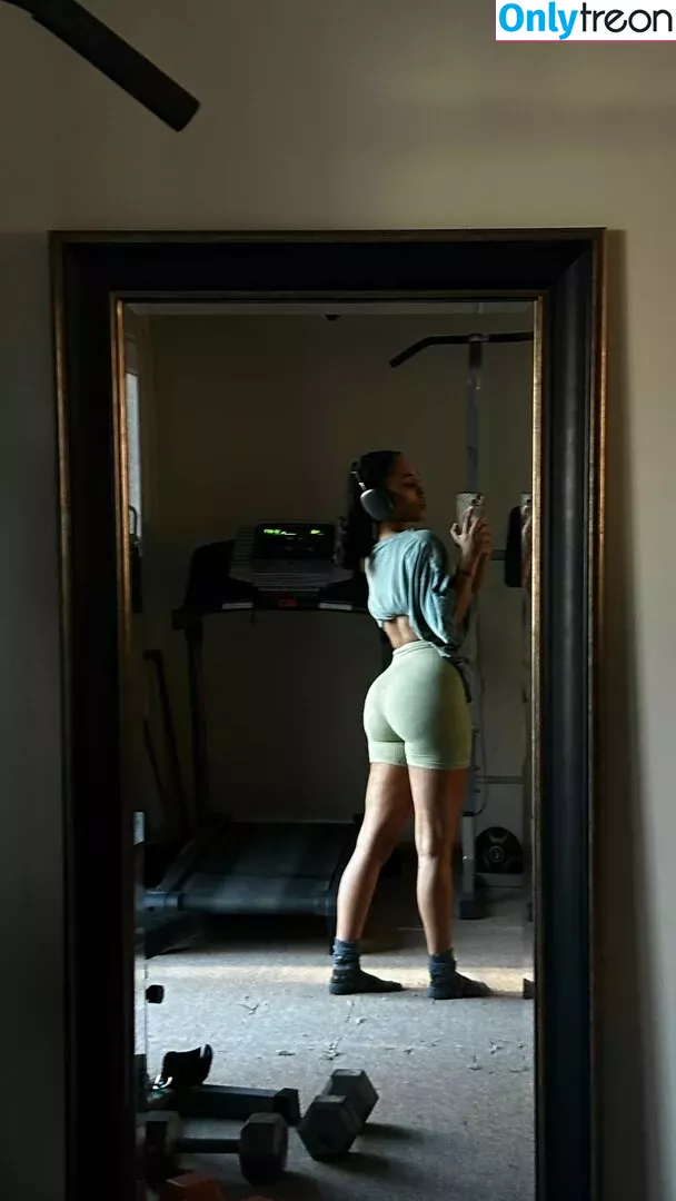 Aaliyeezy nude photo #0397 (theallierae)