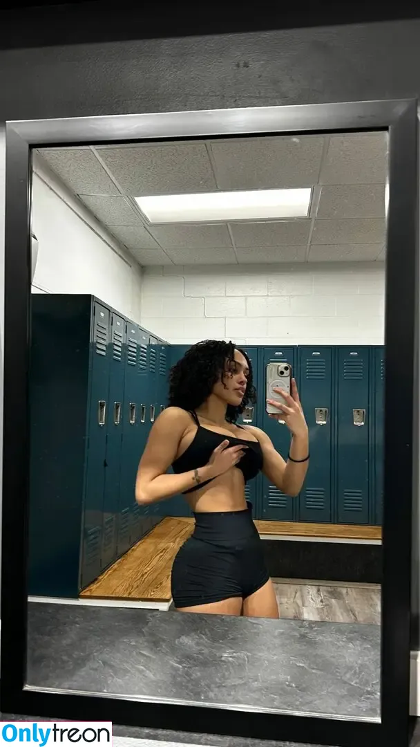 Aaliyeezy nude photo #0467 (theallierae)