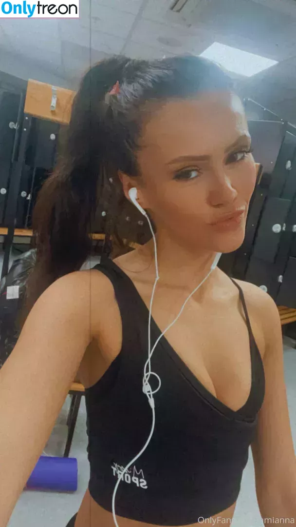 aammeezz голая photo #0082 (aammeezz)