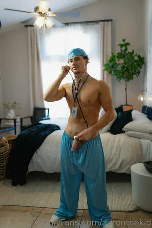 aaronthekid / aaronthekiddd_ nude photo #0002