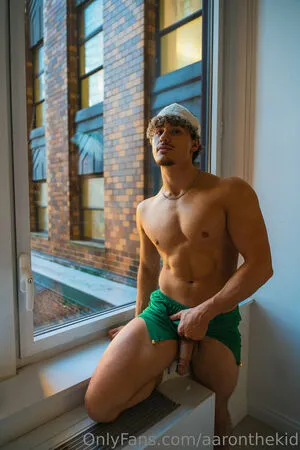 aaronthekid / aaronthekiddd_ nude photo #0011