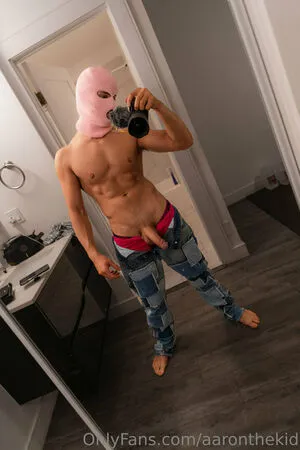 aaronthekid / aaronthekiddd_ nude photo #0019
