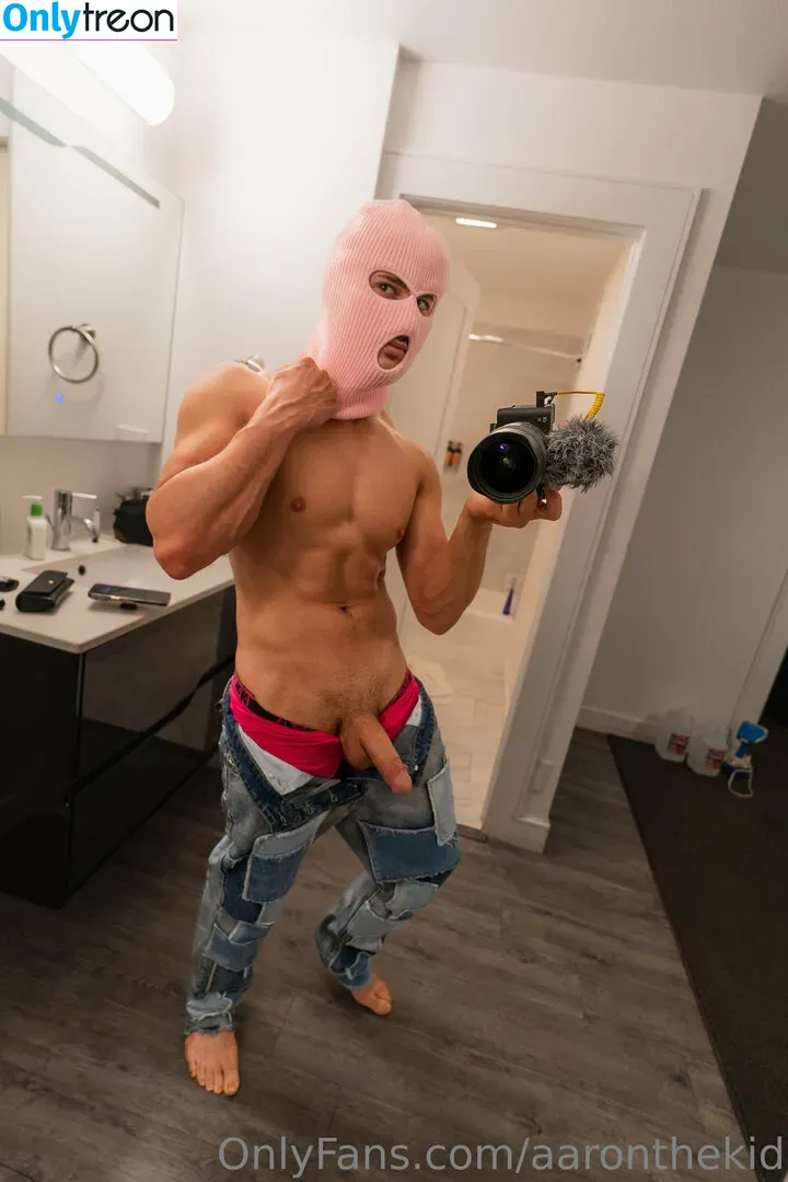 aaronthekid голая photo #0016 (aaronthekiddd_)
