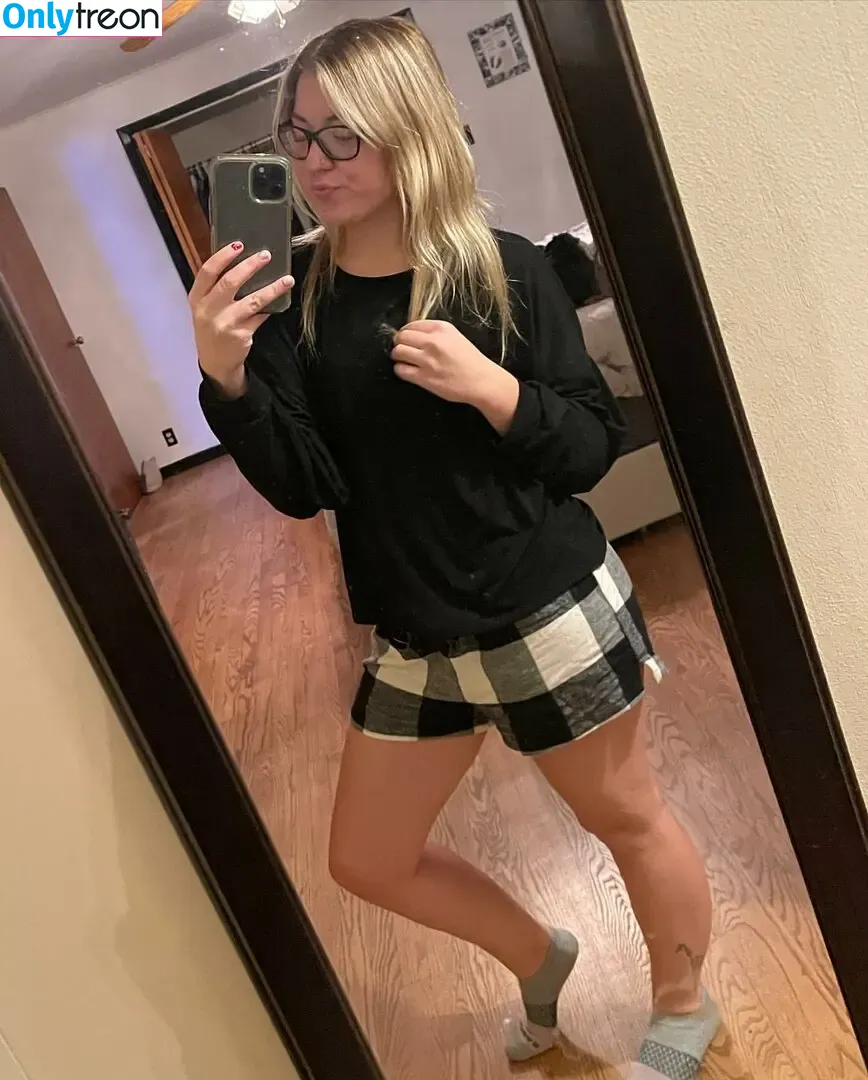 aautumn_blondie голая photo #0052 (a_rogs_0922)