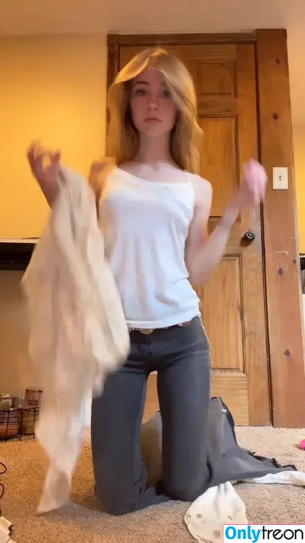 aayeayla голая photo #0004 (aaylaariannaa / danyellay)