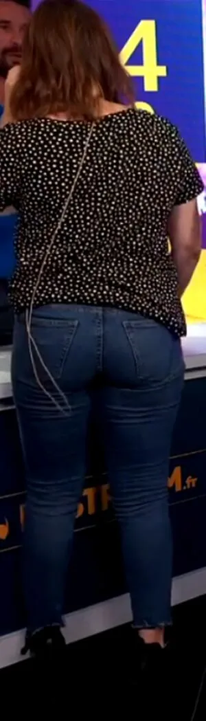Aayley / French streamer nude photo #0084