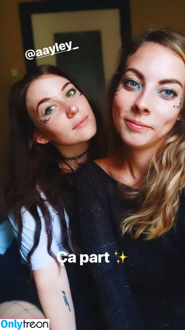 Aayley nude photo #0107 (French streamer)