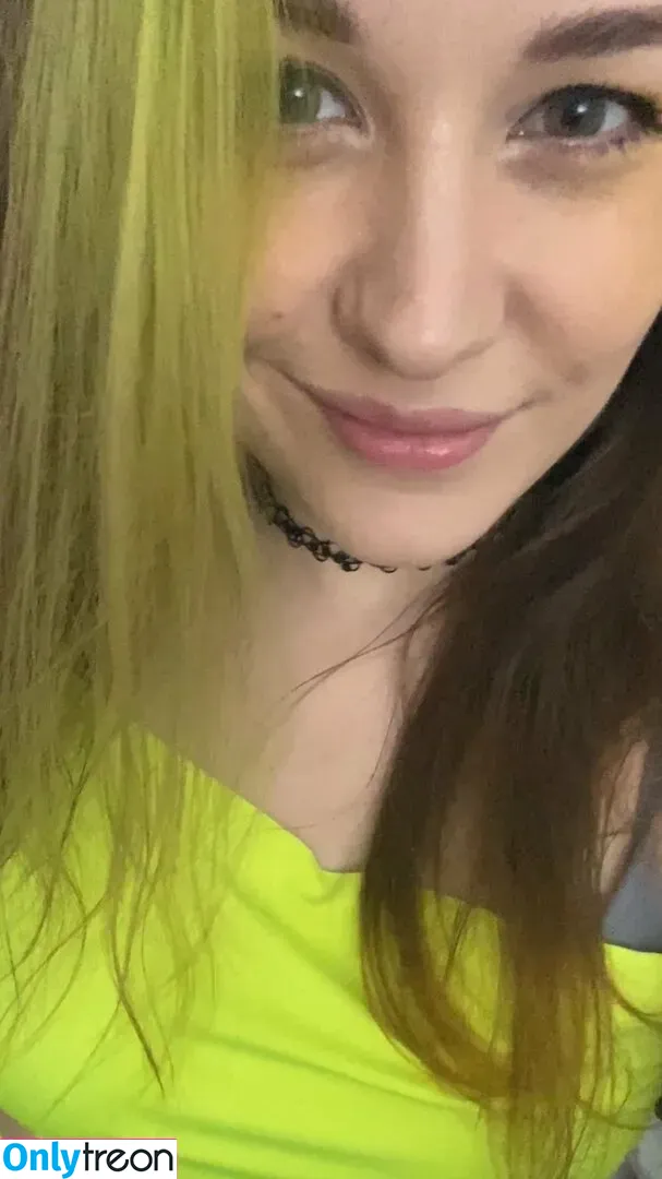 Aayley голая photo #0144 (French streamer)