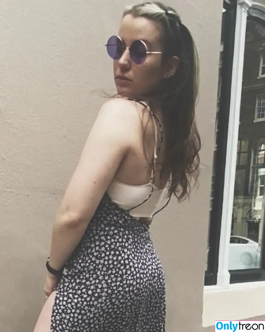 Aayley голая photo #0150 (French streamer)