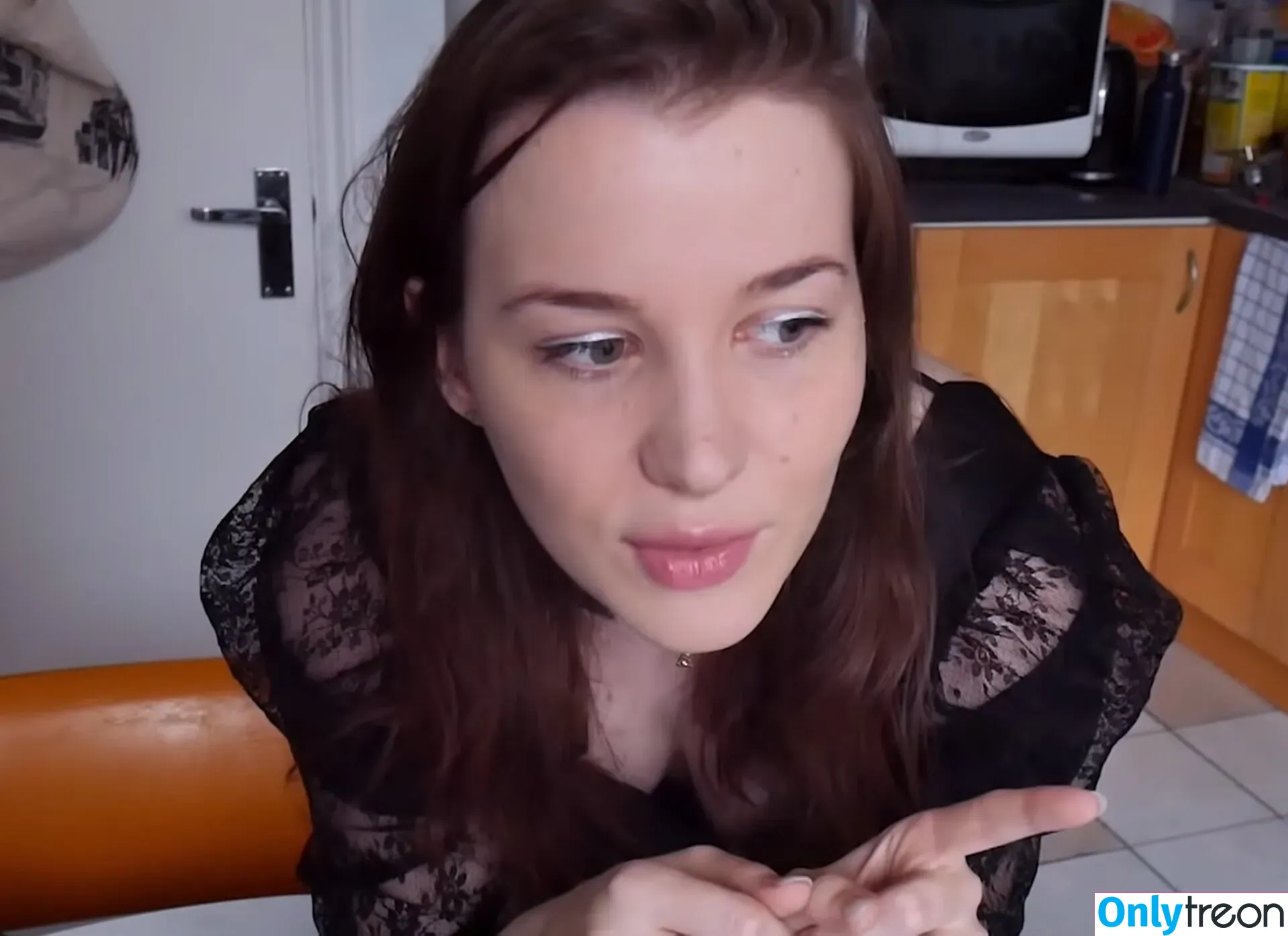 Aayley голая photo #0161 (French streamer)