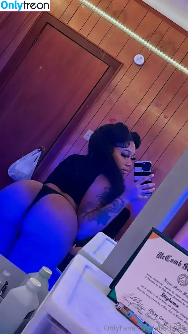 abaddiee nude photo #0022 (abadiieee)