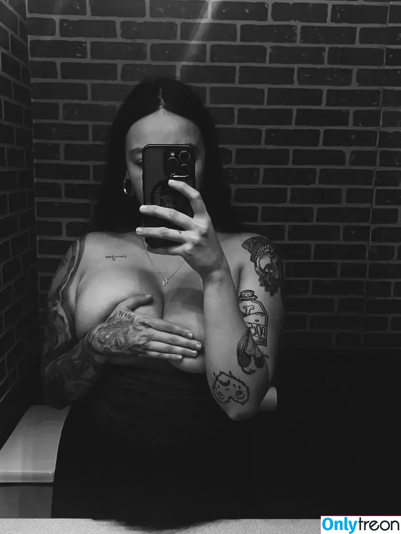 abaddonsdoll nude photo #0007 (abaddonsdoll_)