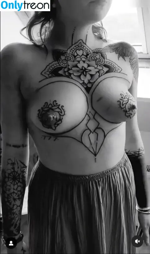Abbeymarieglover nude photo #0002 (abbeyglover)