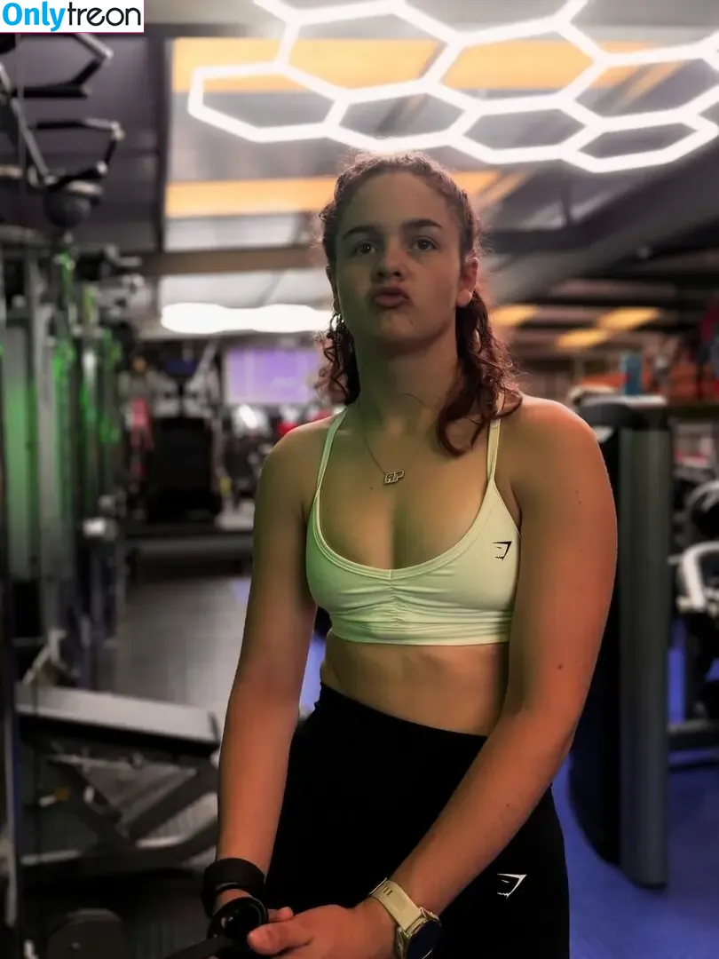 Abbi Pulling nude photo #0025 (AbbiPulling)