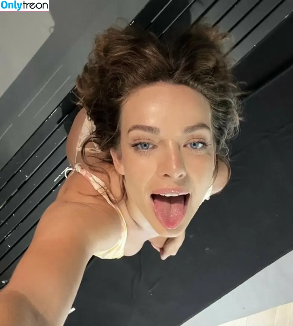 Abbie Chatfield nude photo #0408 (abbiechatfield)
