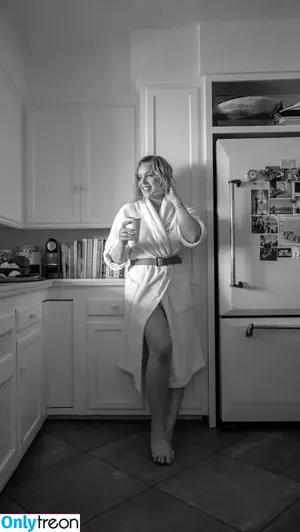 Abbie Cornish / abbiecornish nude photo #0094