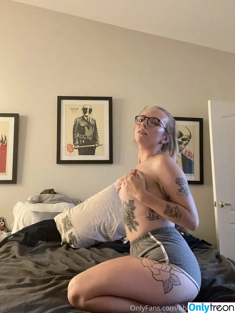 abbsoluteltyabbs nude photo #0099 (abbsolutelyabby)