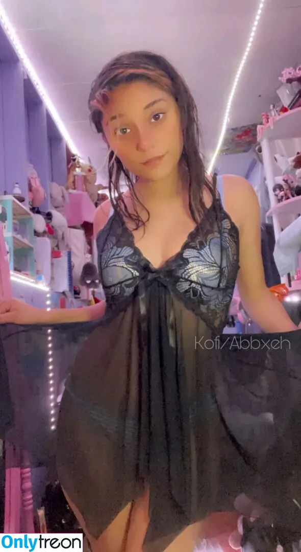 Abbxeh nude photo #0142 (Abbxster)