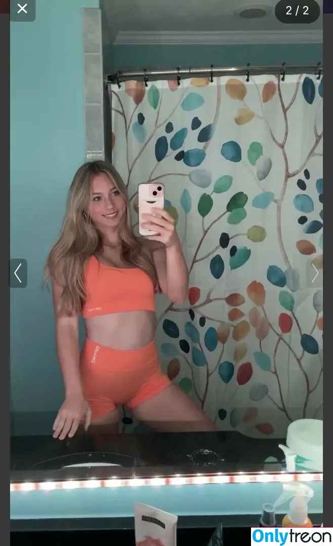 Abby Champlin nude photo #0011 (abbychamplin_)