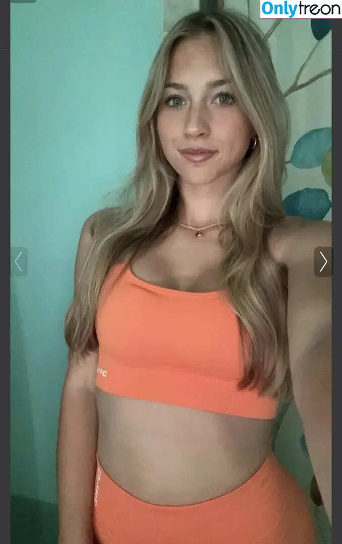 Abby Champlin nude photo #0012 (abbychamplin_)