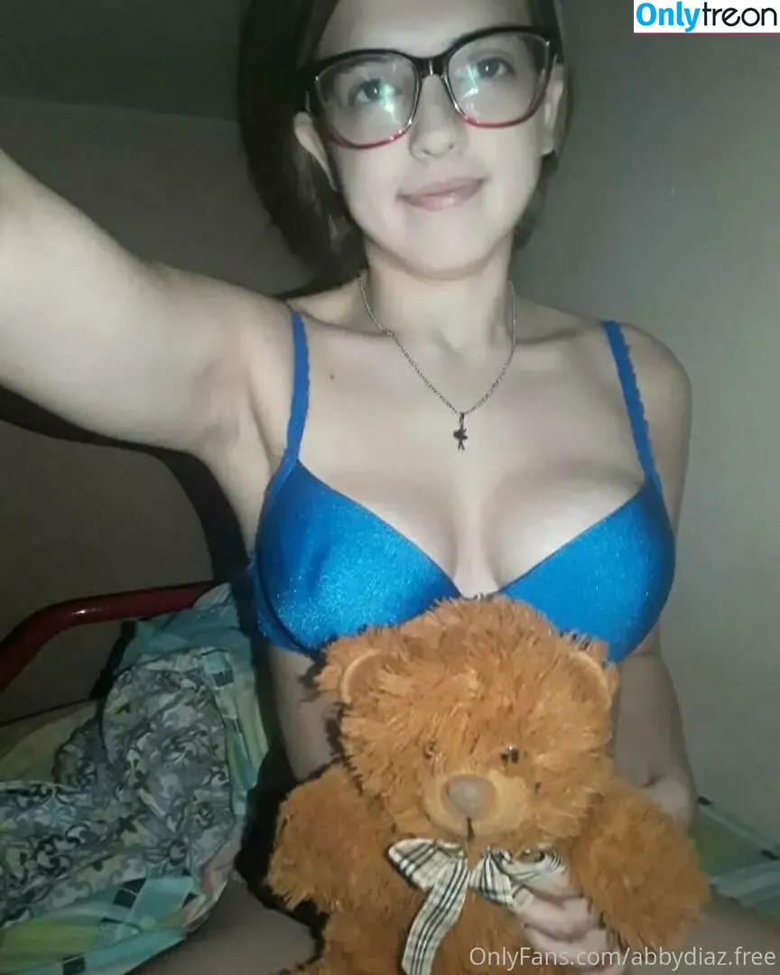 abbydiazfree nude photo #0005 (abigailz23)