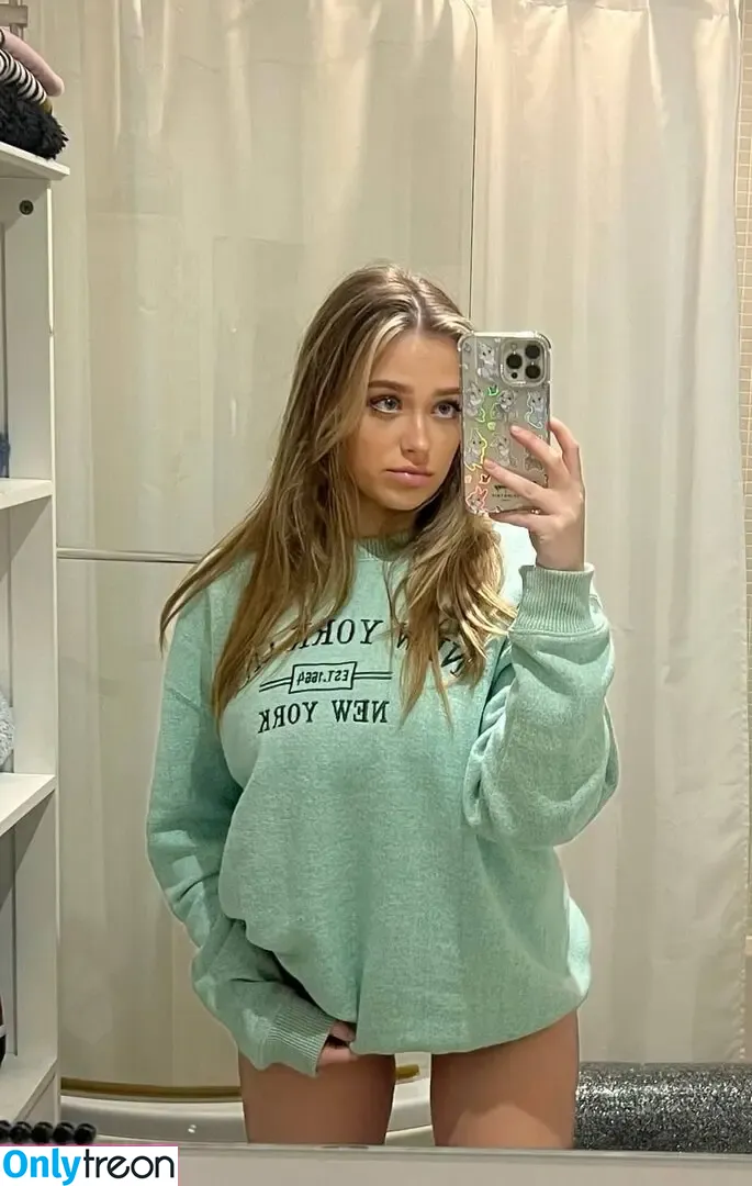 abbyhuxley nude photo #0071 (abbyhuxley)