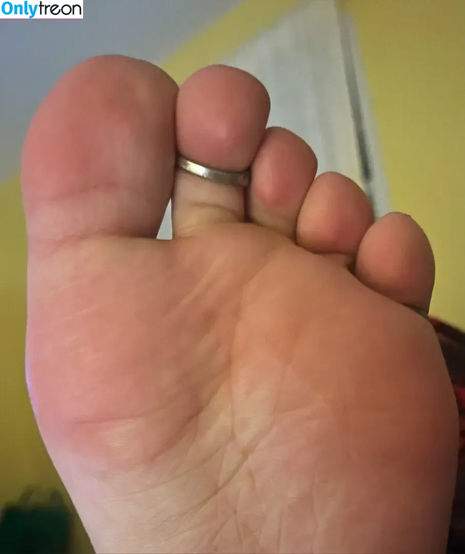 Abbytreats nude photo #0010 (abbys_treats)
