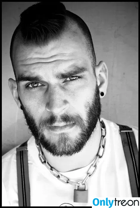 abeardedboy голая photo #0067 (abeardedboy)