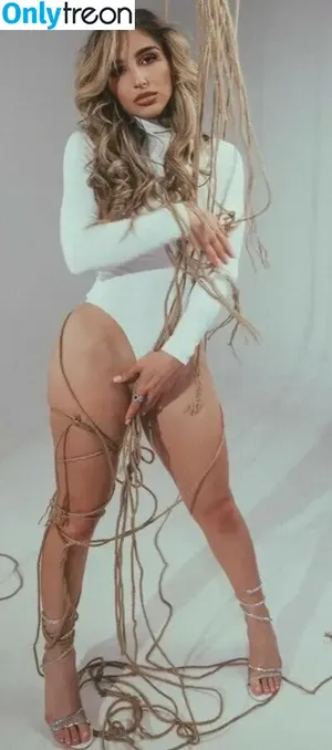Abella Danger / abella_danger / abelladanger / dangershewrote фото голая #2262