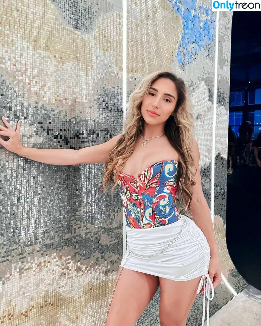 Abella Danger голая photo #2314 (abella_danger / abelladanger / dangershewrote)