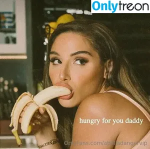 Abella Danger / abella_danger / abelladanger / dangershewrote фото голая #3301