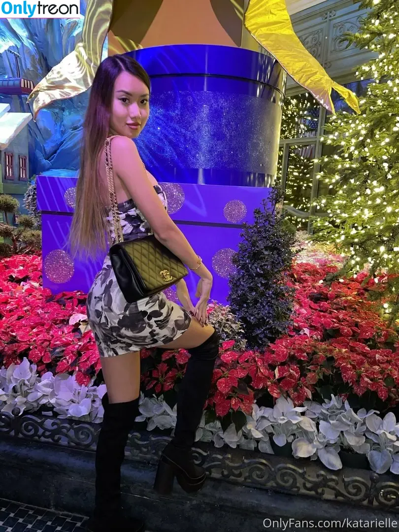 abgmommy nude photo #0012 (abgmommy)