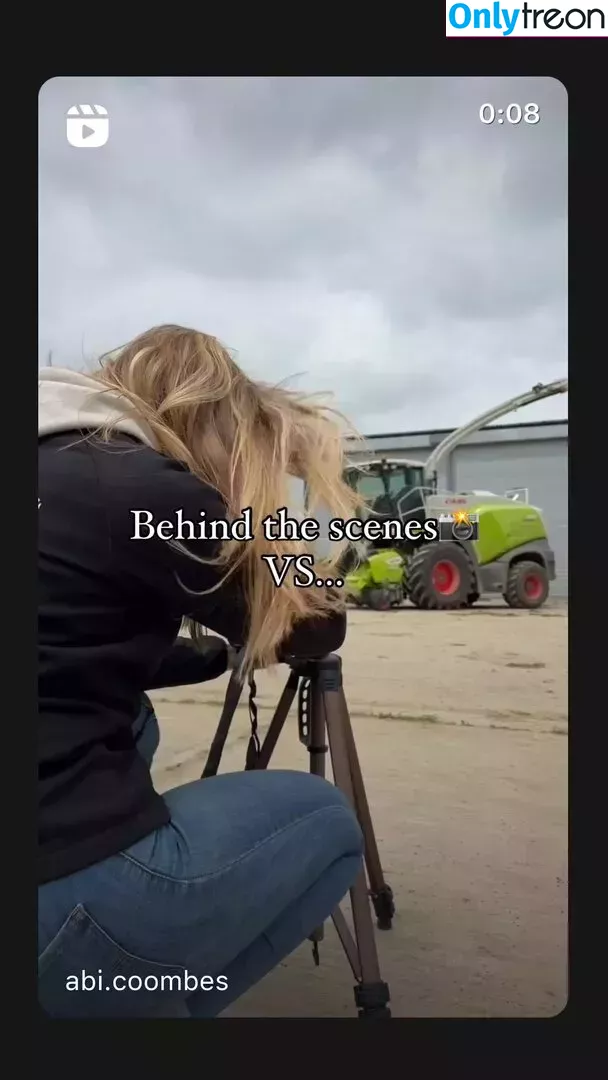 Abi Coombes Farmer nude photo #0032 (abi.coombes / abixonlyfans)
