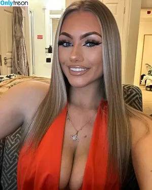 Abi Greasley / abi.greasley / abibamfordxx / abigreasley nude photo #0038
