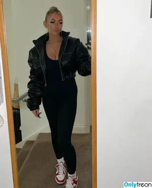 Abi Greasley / abi.greasley / abibamfordxx / abigreasley nude photo #0062