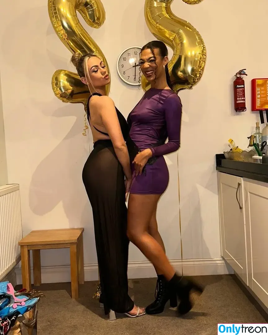 Abi Greasley nude photo #0066 (abi.greasley / abibamfordxx / abigreasley)