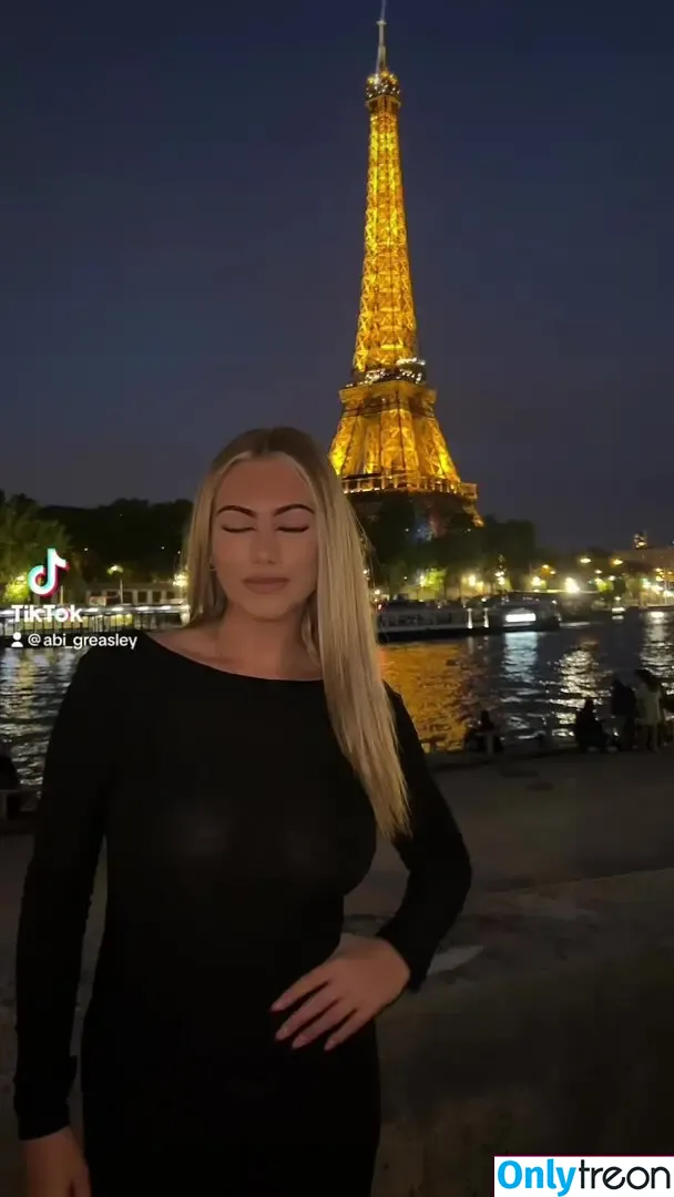 Abi Greasley nude photo #0237 (abi.greasley / abibamfordxx / abigreasley)