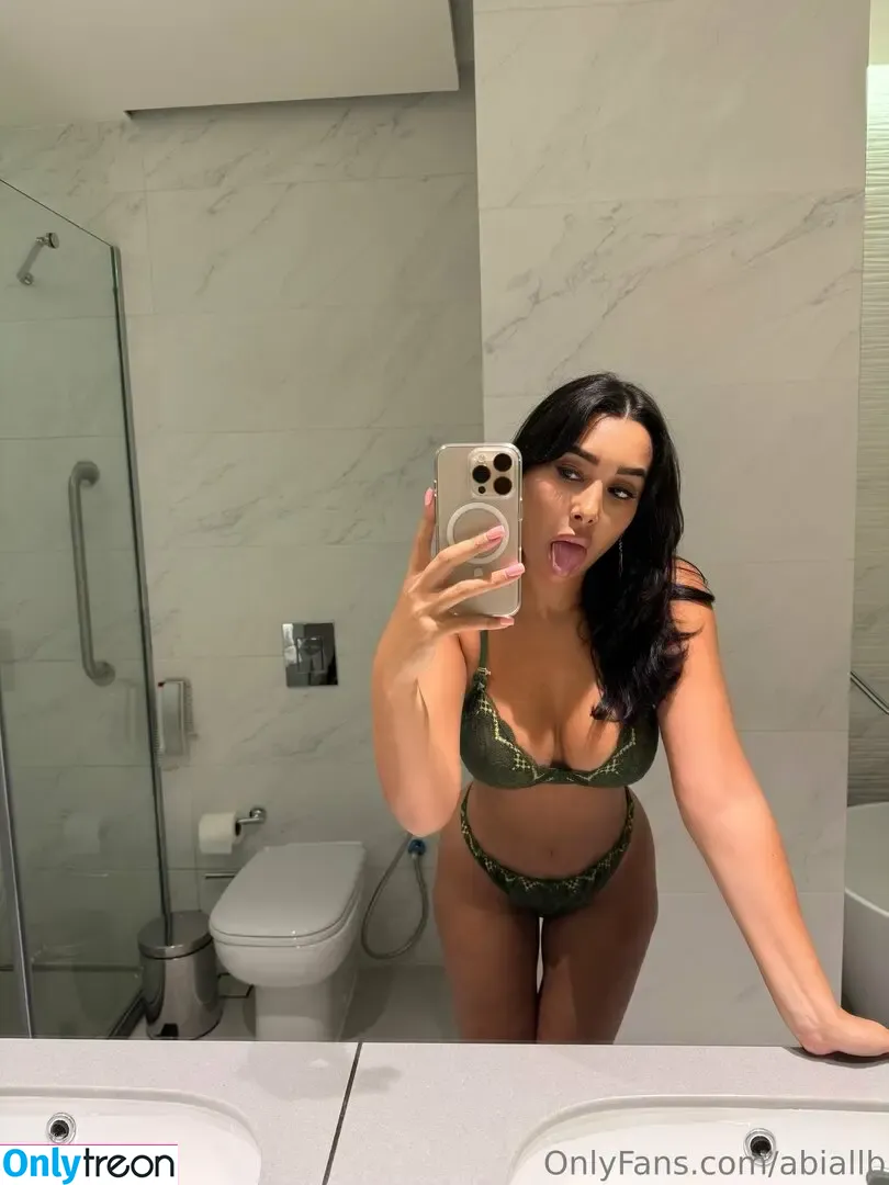 abiaalb nude photo #0028 (abiaalb)