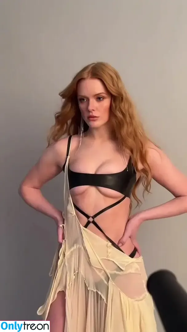 Abigail Cowen nude photo #0015 (abbeycowen)