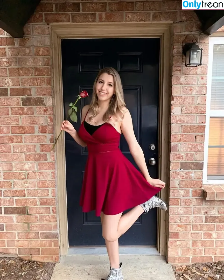 Abigail Cristea nude photo #0045 (Drummer / abigailcristea)