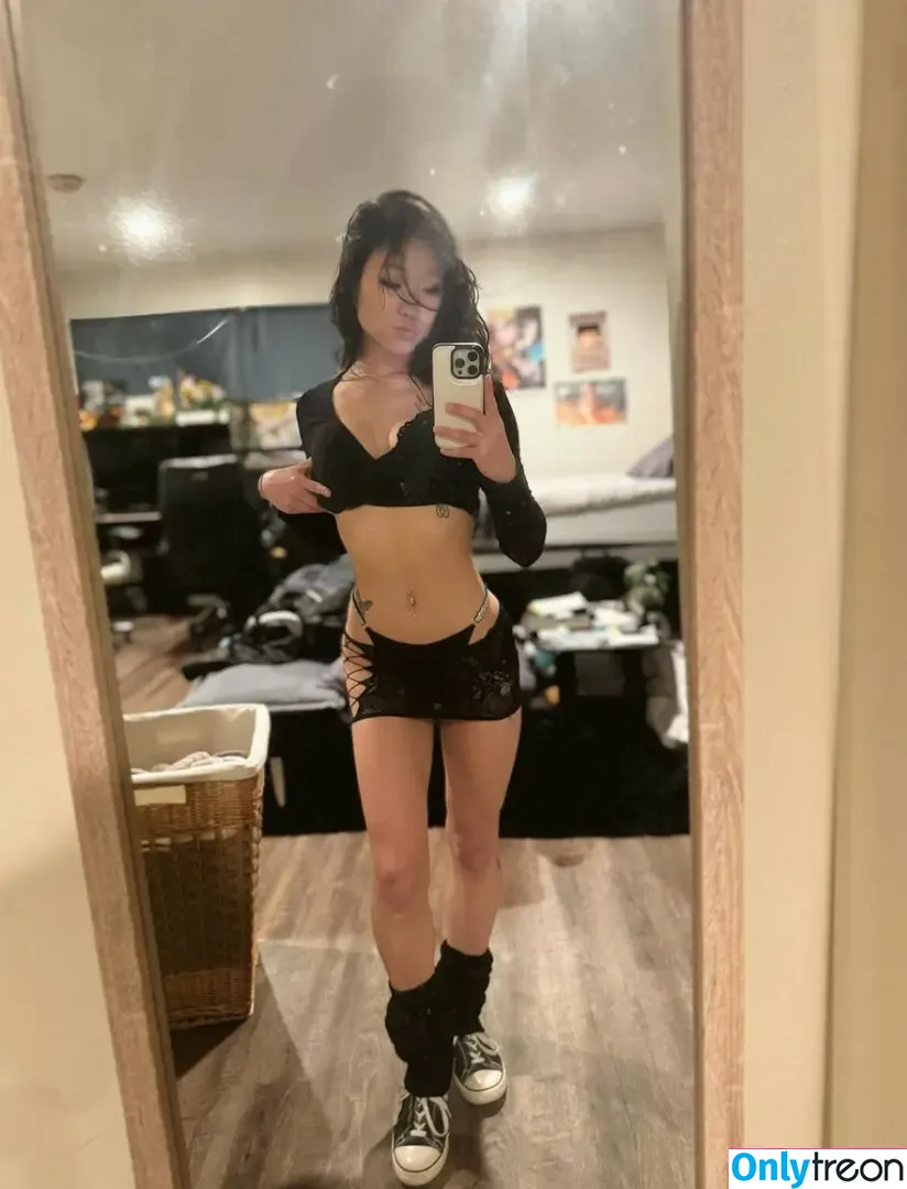 Abigail Rosengren nude photo #0023 (Anabolic.Abi)