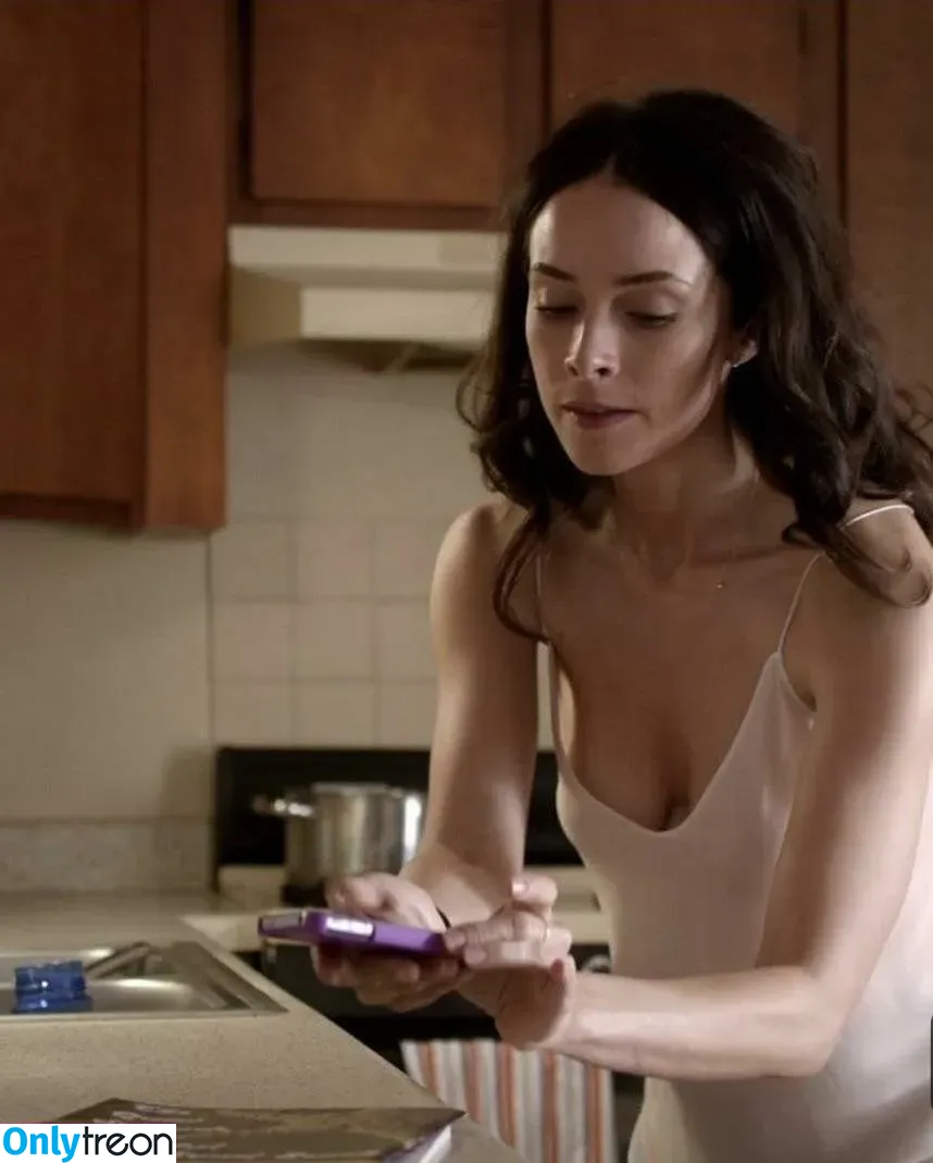 Abigail Spencer nude photo #0096 (abigailspencer)