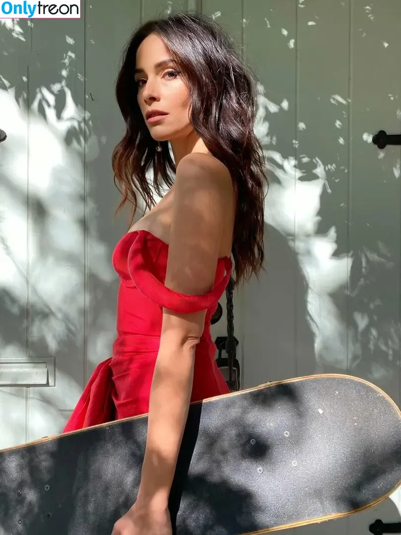 Abigail Spencer nude photo #0324 (abigailspencer)