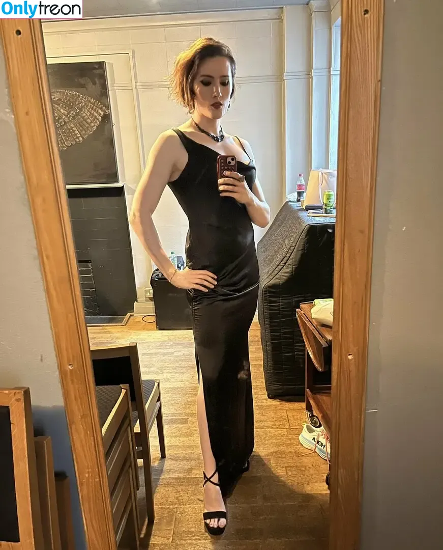 Abigail Thorn nude photo #0051 (Philosophy tube / abbythorn / theabigailthorn)
